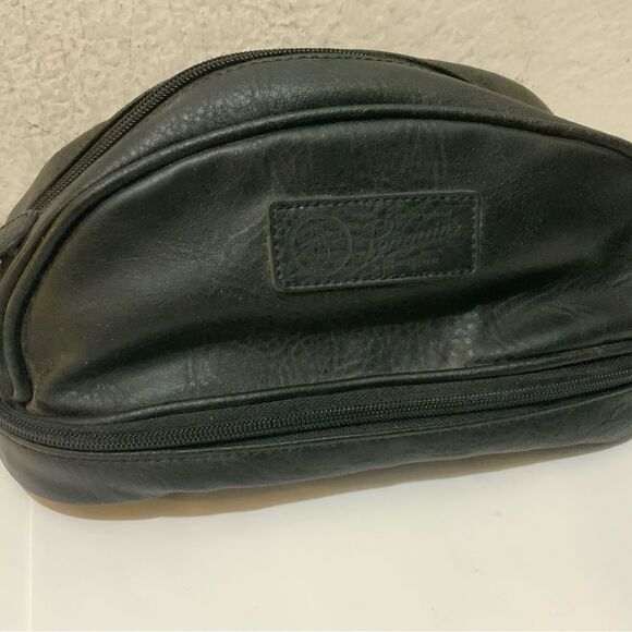 New PENGUIN by Munsingwear Men's BLACK Toiletry Shaving Kit Travel Bag - Picture 3 of 11